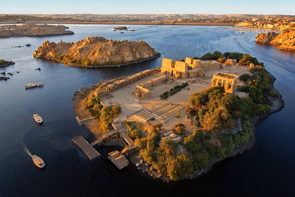 Day Tour from Cairo to Aswan By Plane