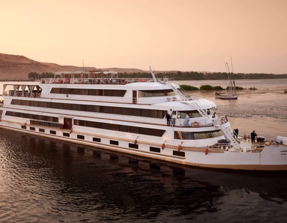 4 Days MS Sanctuary Nile Adventurer Luxury