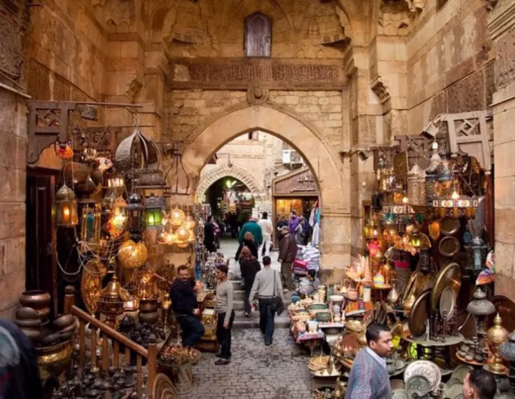 Day Tour to the Pyramids and old Cairo