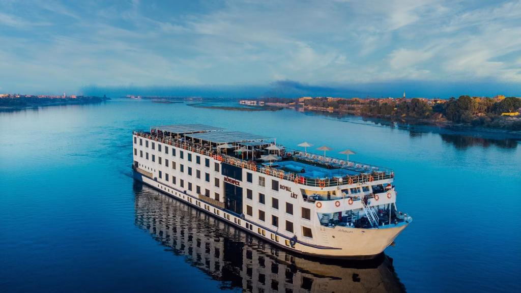 MS Movenpick Royal Lily 4 Days From Aswan to Luxor