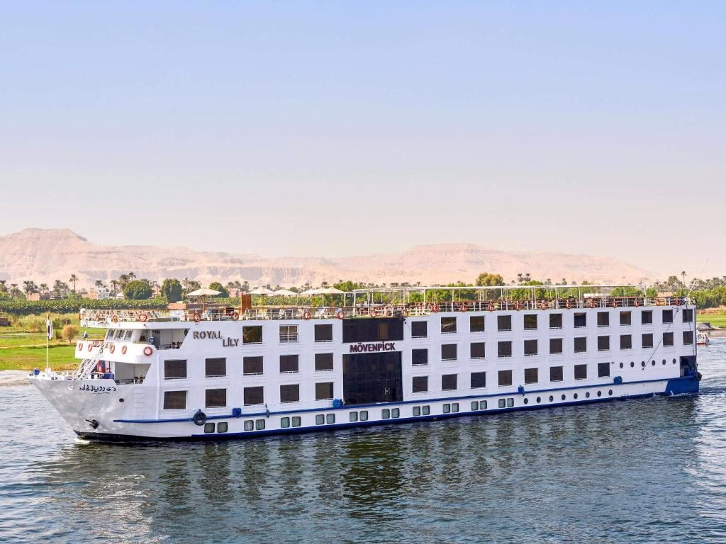 MS Movenpick Royal Lily 5 Days Nile Cruise from Luxor