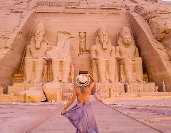 Day Tour from Cairo to Abu Simbel By Plane