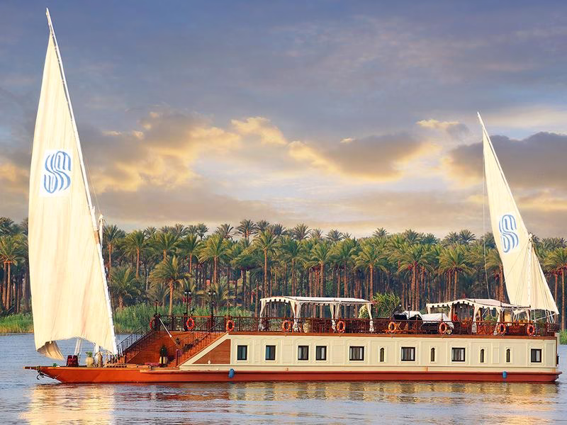 5 Day Sonesta Amirat Dahabiya Nile Cruise Luxor to Aswan