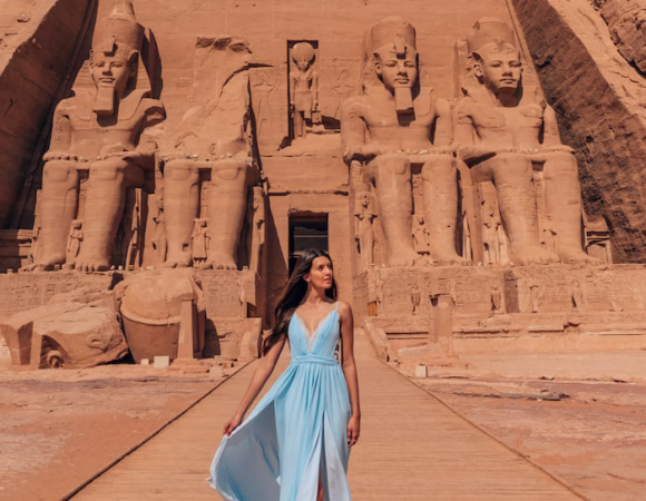 Day Tour From Aswan to Abu Simbel By Car