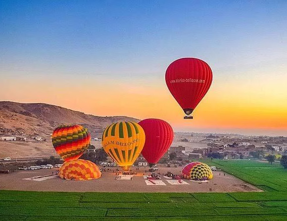 Sunrise Balloon Trip at Luxor City