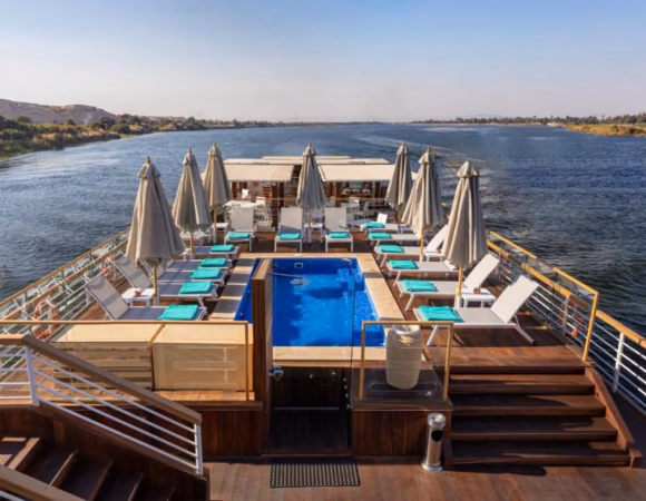 4 Days Tia Deluxe Nile Cruise from Aswan