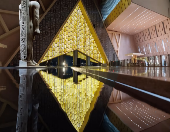 Short break Tour at the Pyramids & Gem Museum