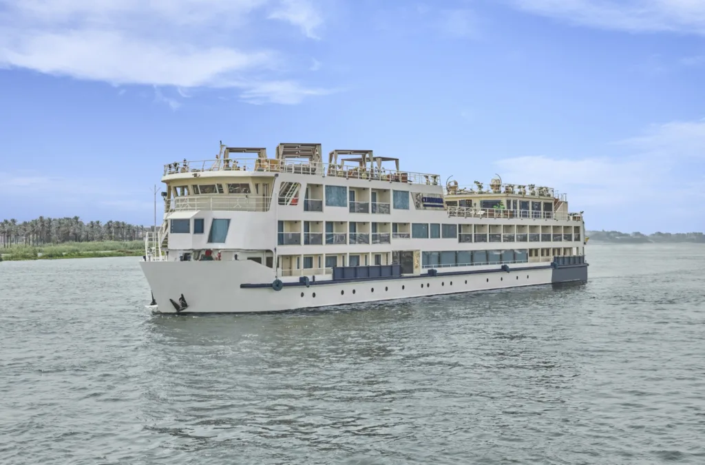 5 Days Clepoatra Luxury from Luxor